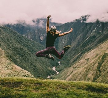 Living from the Heart | Somatic Practices for Deeper Connection and Empowered Leadership